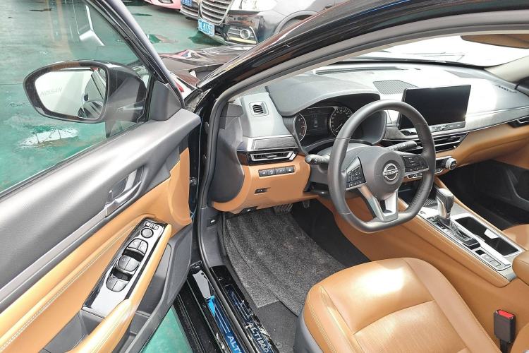 Used Nissan Teana 2022 2.0L XL-TLS Enjoyment Edition
