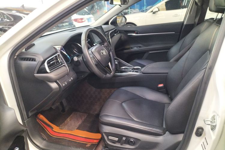 Used Toyota Camry 2023 Dual-Motor 2.5 HGVP Leading Edition