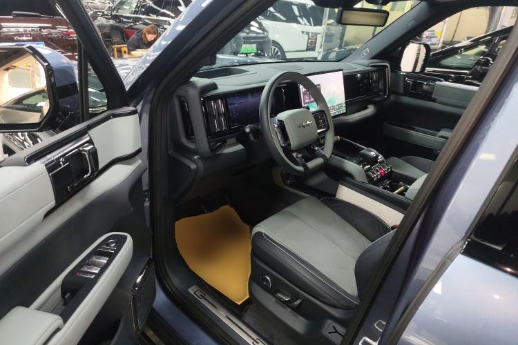 Used  Leopard 5 2023 Cloud Ride Flagship Edition