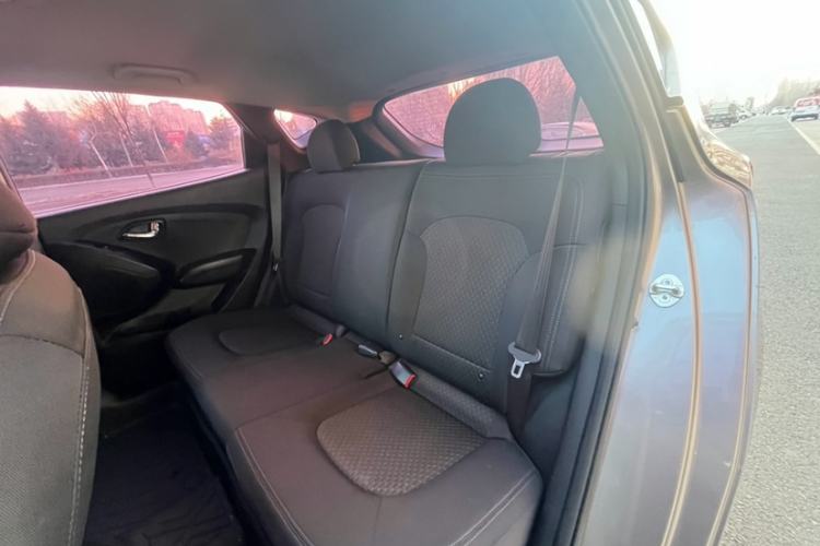 Used Hyundai ix35 2015 2.0L Automatic 2WD Comfort Edition China V Standard
