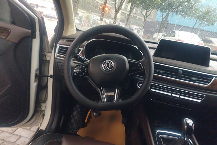 Used Dongfeng Fengon 580 2018 1.5T Manual ZhiShang Model