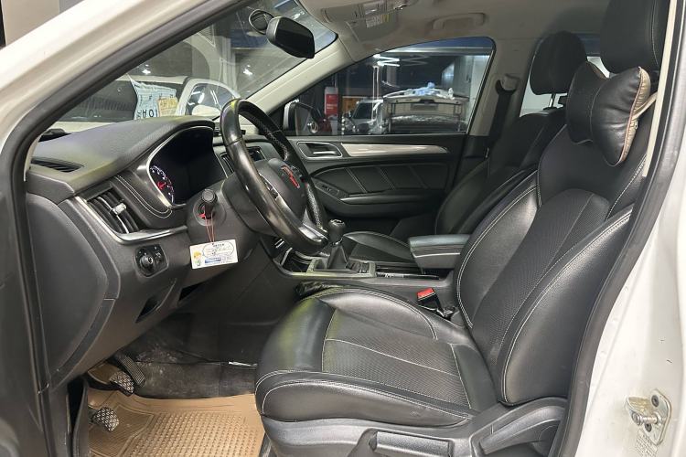 Used Roewe RX5 2016 20T Two-Wheel Drive Manual Flagship Edition
