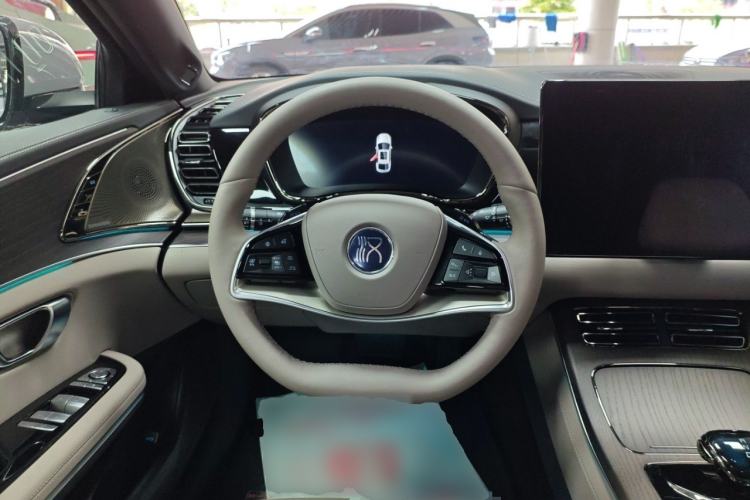 Used BYD Han 2025 EV Intelligent Driving Edition 701KM LiDAR Flagship Model
