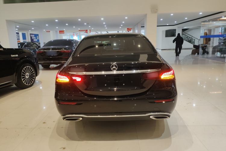 Used Mercedes-Benz E-Class 2023 Updated E 300 L Fashion Edition
