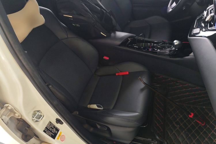 Used Toyota C-HR 2020 2.0L Leading Edition
