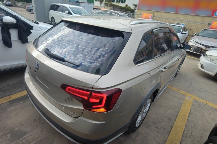 Used Volkswagen C-TREK 2018 1.5L Automatic Comfort Model
