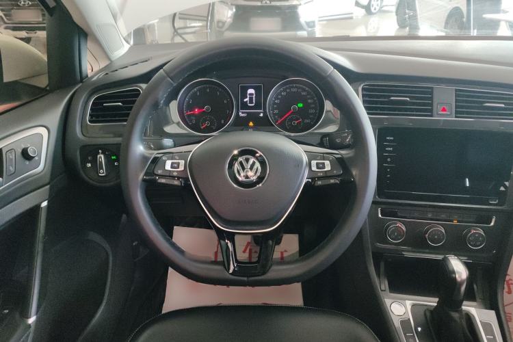 Used Volkswagen Golf 2020 Zhiai Edition 280TSI DSG Comfort Model
