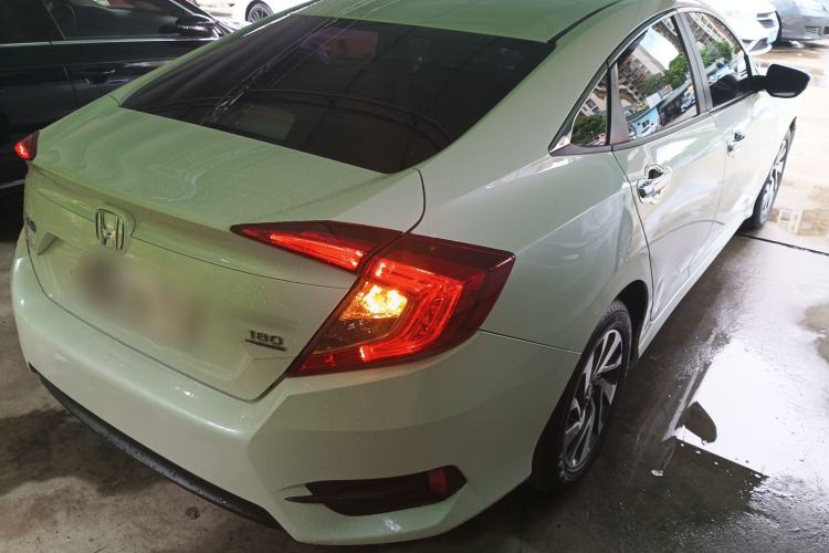 Used Honda Civic 2019 180TURBO CVT Shangyue Edition China VI Emission Standard
