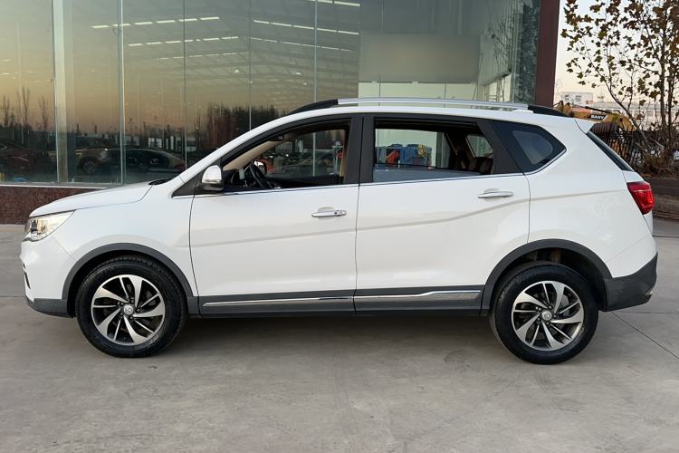 Used Baojun 560 2017 1.5T DCT Prestige Edition
