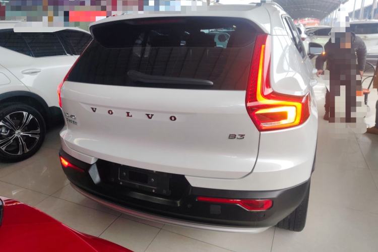 Used Volvo XC40 2023 B3 Zhiyuan Luxury Edition