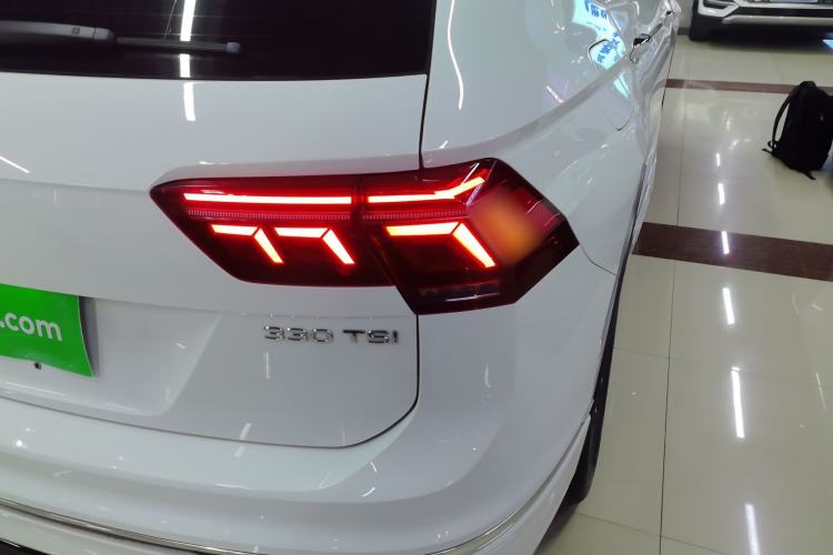 Used Volkswagen Tiguan L 2022 330TSI Automatic Two-Wheel Drive R-Line Enhanced Edition
