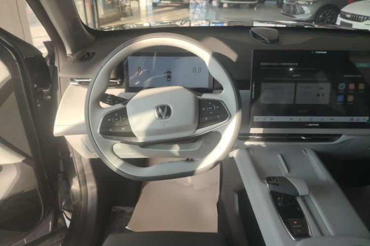 Used Changan UNI-Z 2025 500Bar PRO