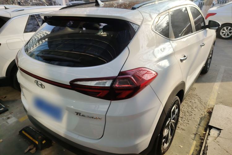 Used Hyundai Tucson 2020 280TGDi Two-Wheel-Drive GLS Fashion Edition China VI Standard
