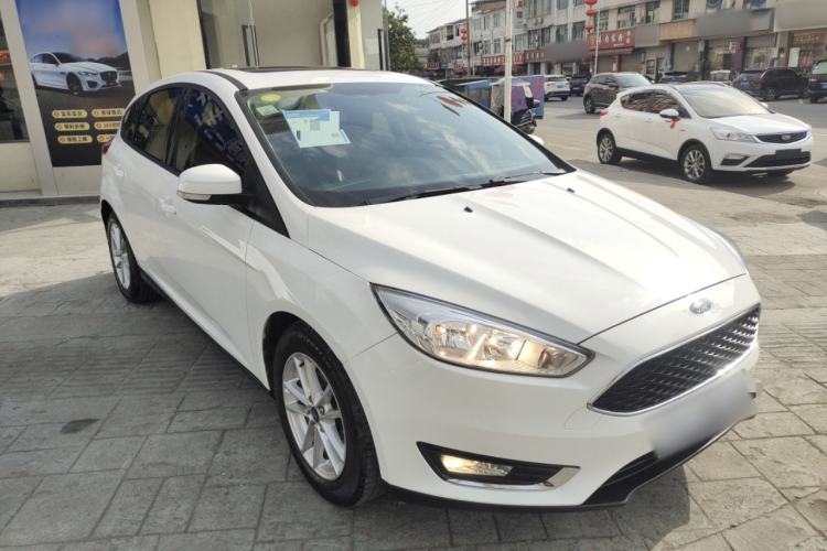 Used Ford Focus 2017 Hatchback 1.6L Manual Fashion Edition SmartDrive Version