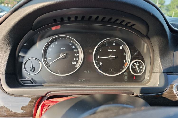 Used BMW 5 Series 2014 525Li Luxury Design Package