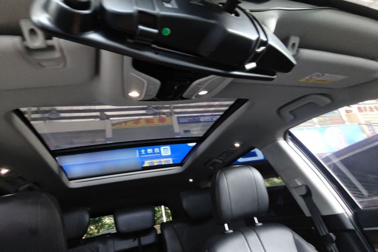 Used GAC Trumpchi GS8 2017 320T Two-Wheel Drive Luxury Smart Connectivity Version (7 Seats)