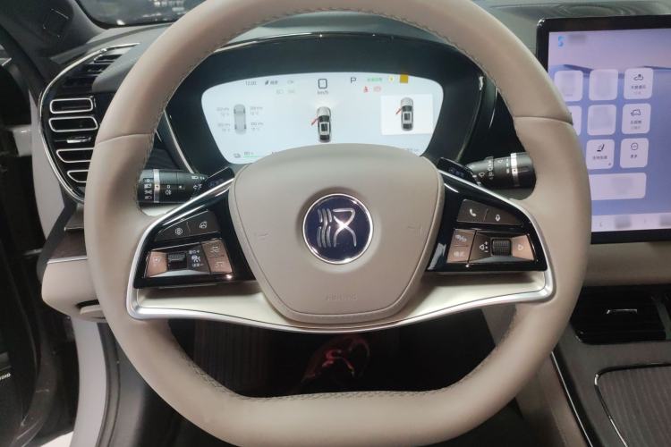 Used BYD Han 2025 EV Intelligent Driving Edition 701KM LiDAR Deluxe Model