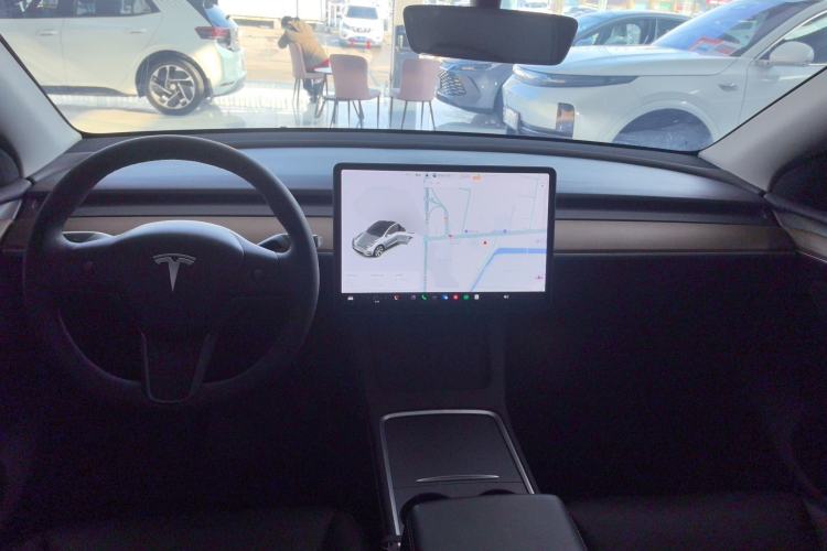 Used Tesla Model Y 2021 Standard Range Rear-Wheel Drive Version
