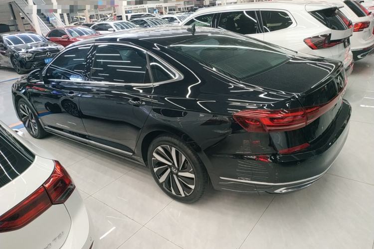 Used Volkswagen Passat 2022 330TSI Starry Elite Edition