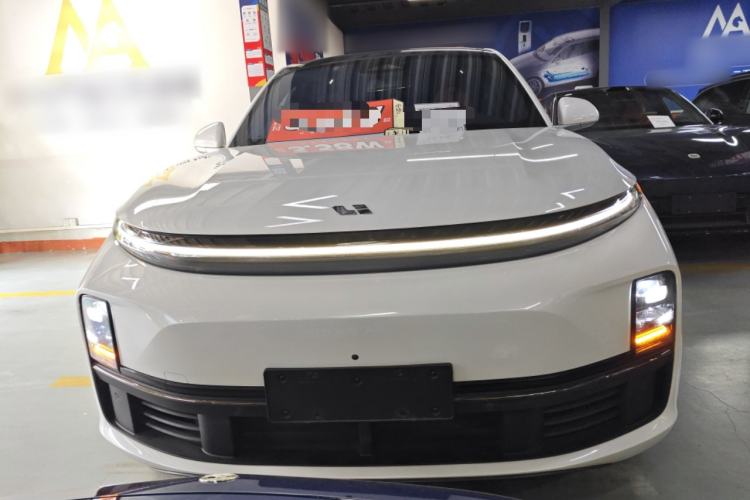 Used Li Auto L7 2023 Pro Model
