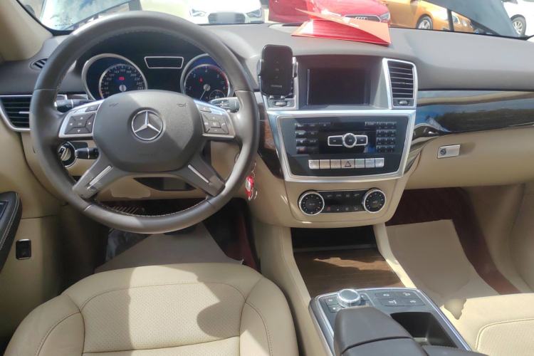 Used Mercedes-Benz M-Class 2015 ML 350 CDI 4MATIC