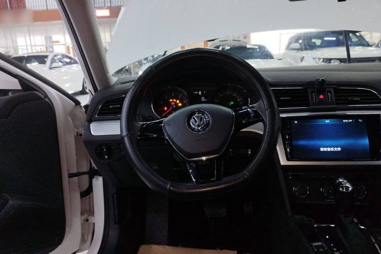 Used Volkswagen Lamando 2018 230TSI DSG Fashion Edition