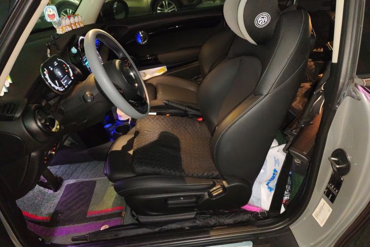 Used MINI MINI 2021 1.5T COOPER Classic Edition