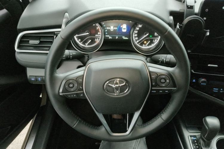 Used Toyota Camry 2021 2.0G Luxury Edition
