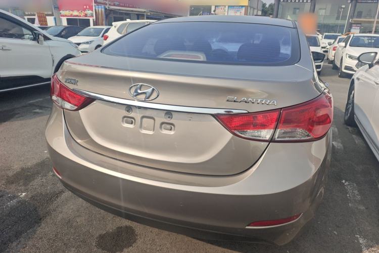 Used Hyundai Elantra 2015 1.6L Automatic Luxury Model