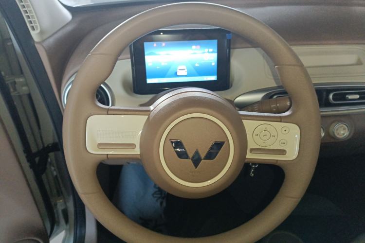 Used Wuling Hongguang MINIEV 2025 Four-Door Version Advanced Edition
