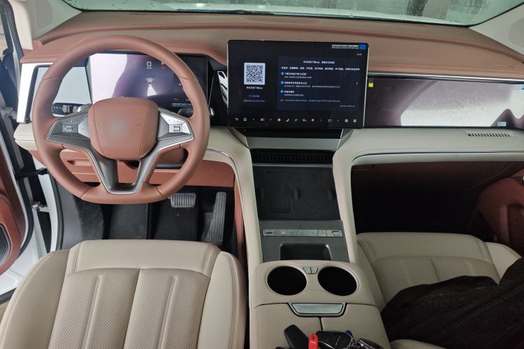 Used BYD Xia 2025 DM-i 1.5T 180km Excellence Model
