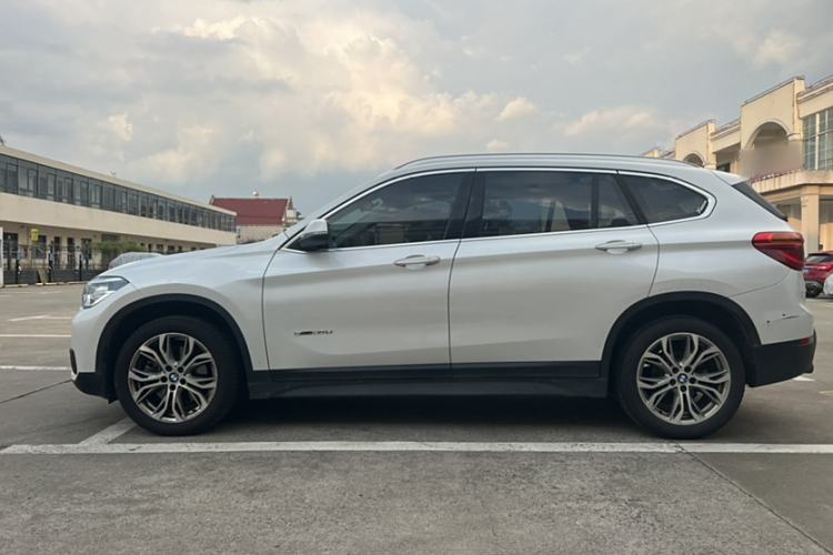 Used BMW X1 2018 sDrive20Li Leading Model
