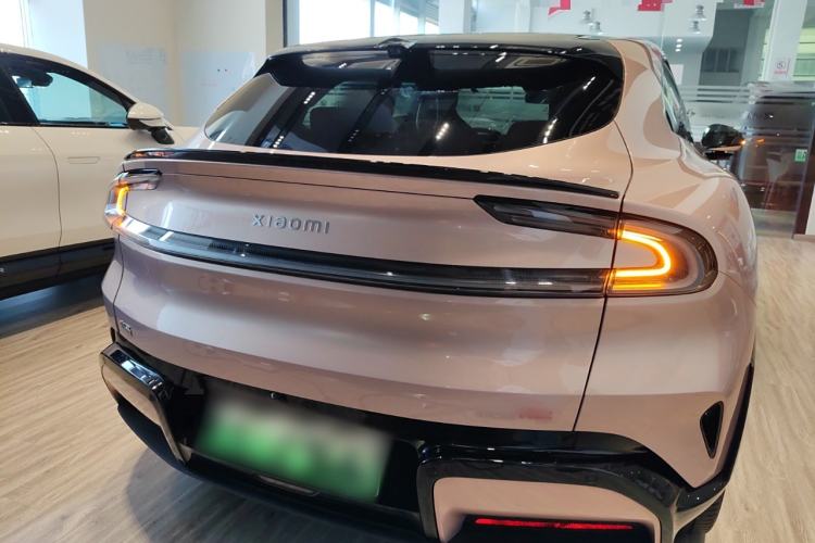 Used  YU7 2025 Ultra-Long Range High-Performance All-Wheel-Drive Max Edition
