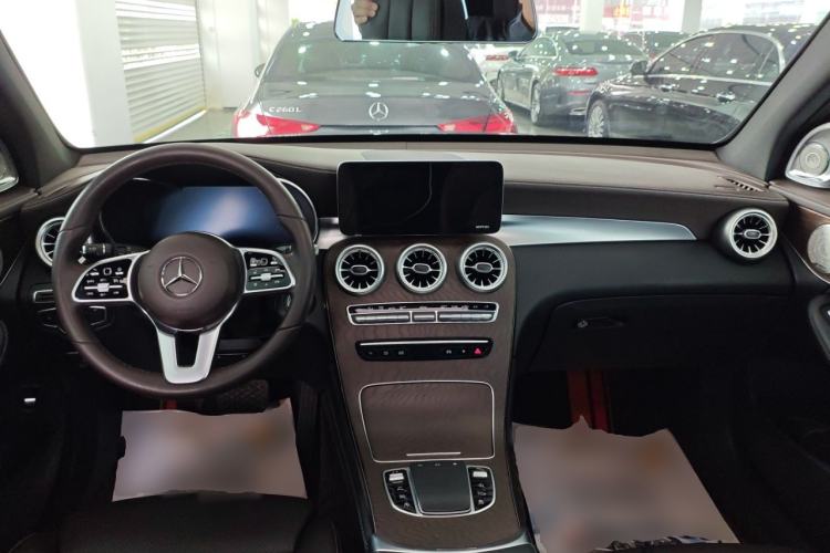 Used Mercedes-Benz GLC 2020 Facelift GLC 260 L 4MATIC Luxury Edition