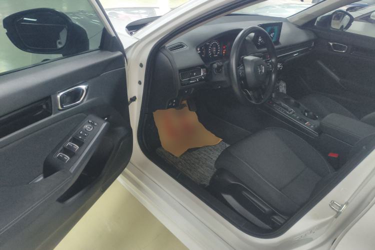 Used Honda Civic 2023 240TURBO CVT Dynamic Edition
