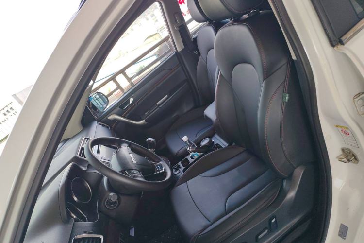 Used Haval H6 2017 Red-Label Sport Edition 1.5T Manual Two-Wheel Drive Elite Model
