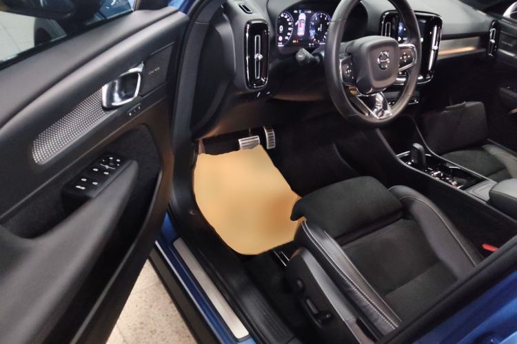 Used Volvo XC40 2021 T4 Four-Wheel Drive Zhiya Sport Edition
