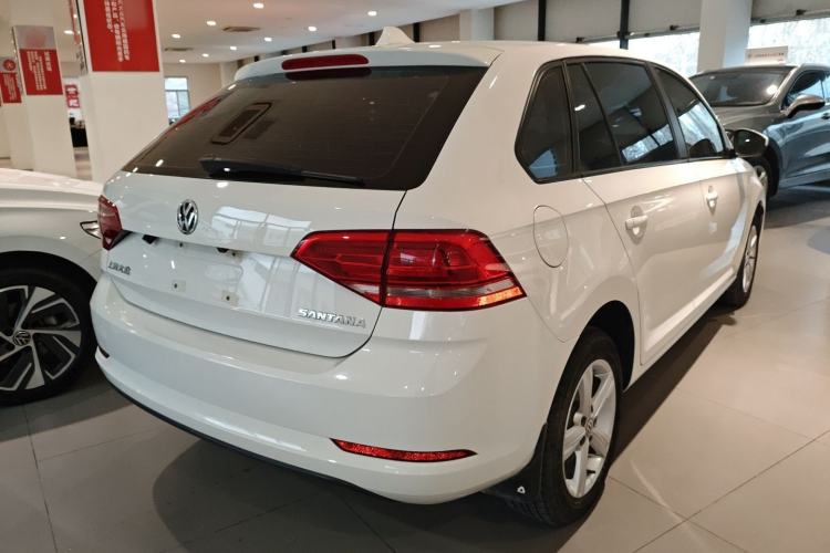 Used Volkswagen Santana 2015 HaoNa 1.6L Manual Fashion Edition
