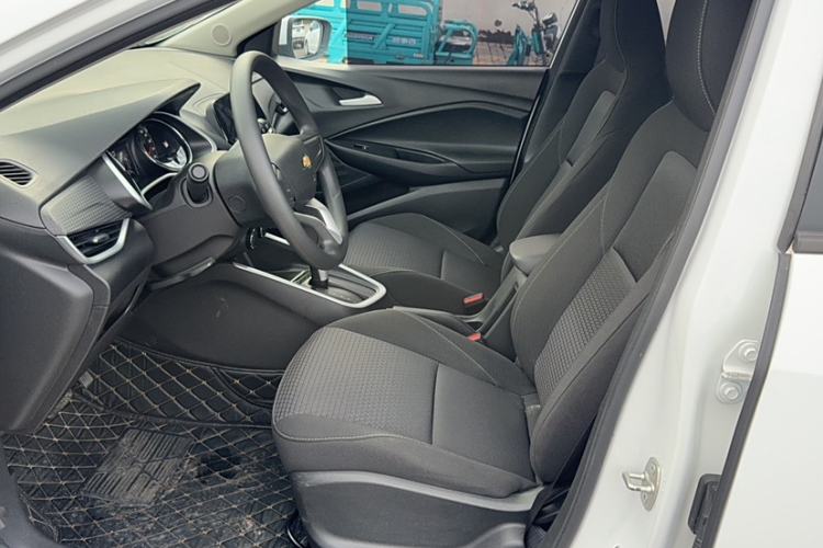 Used Chevrolet Cavalier 2020 325T Automatic Enjoyment Edition
