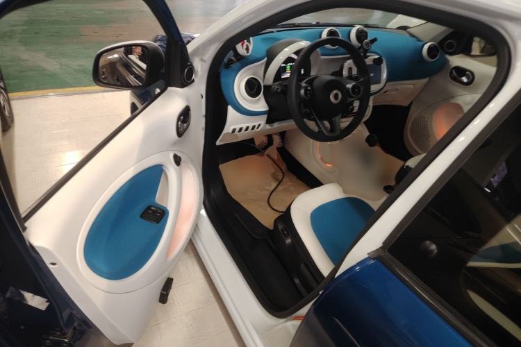 Used  forfour 2016 0.9T 66 kW Ultimate Edition