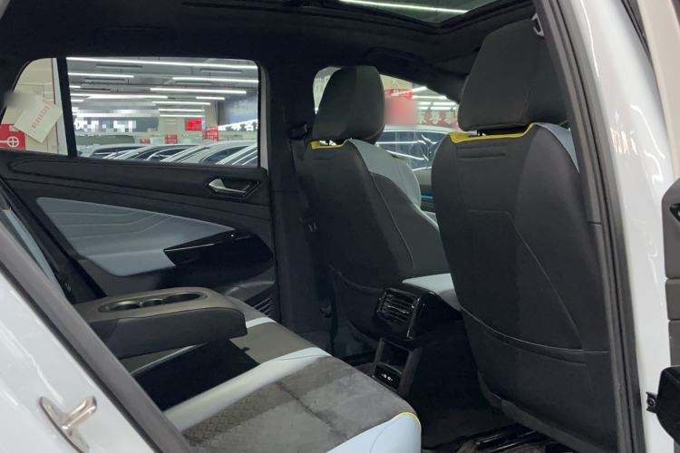 Used Volkswagen ID.4 X 2021 Pro Smart Long-Range Edition
