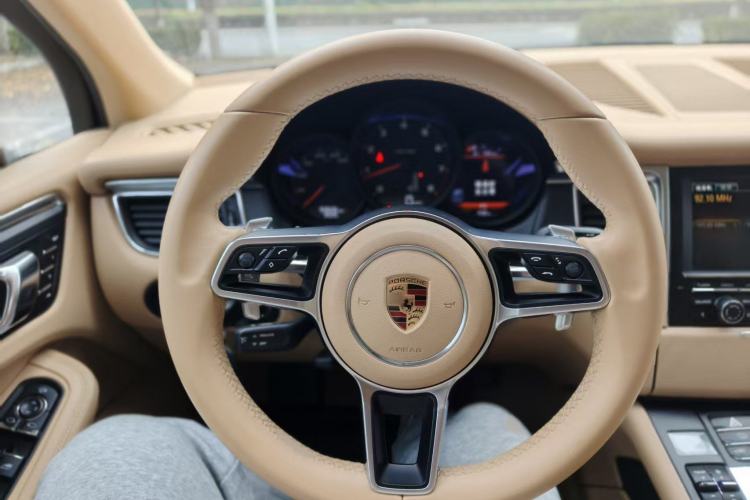 Used Porsche Macan 2016 Macan 2.0T
