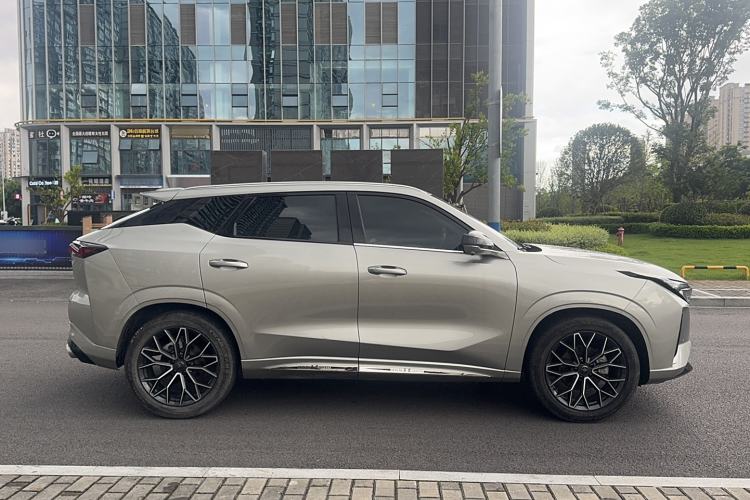 Used Oshan Z6 2022 Blue Whale 1.5T DCT Smart Edition Urban Version
