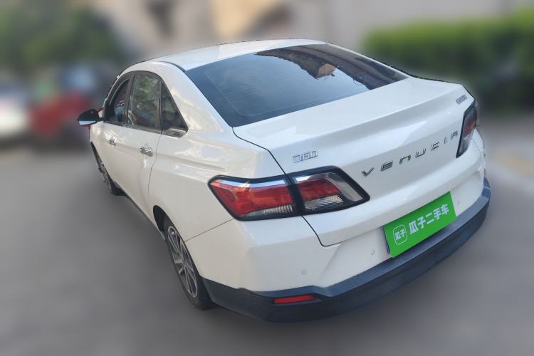 Used Venucia D60 2019 1.6L XL Manual SmartConnect Elite Edition
