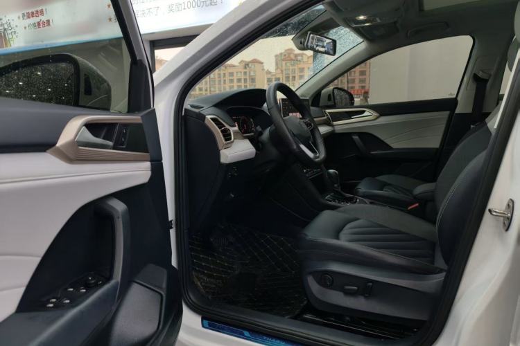 Used Volkswagen Tharu 2023 300TSI Two-Wheel-Drive Full Moon Edition