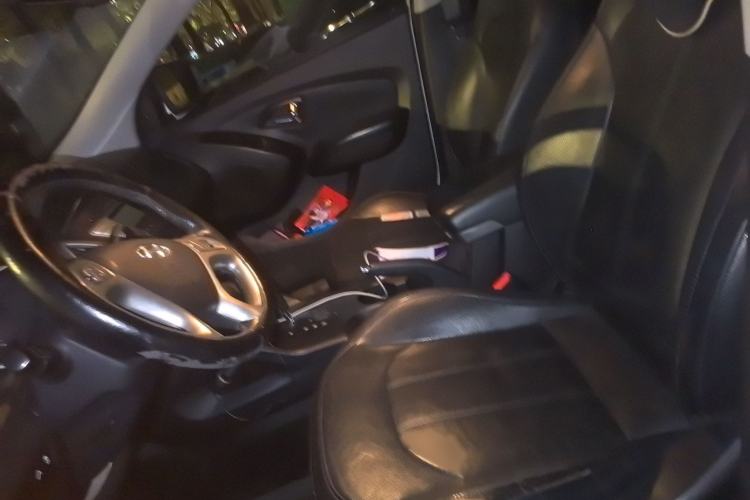 Used Hyundai ix35 2013 2.0L Automatic Two-Wheel Drive Smart GLS China V Standard
