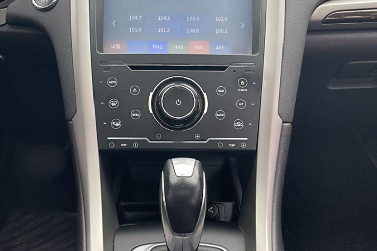 Used Ford Mondeo 2013 2.0L GTDi 200 Fashion Edition
