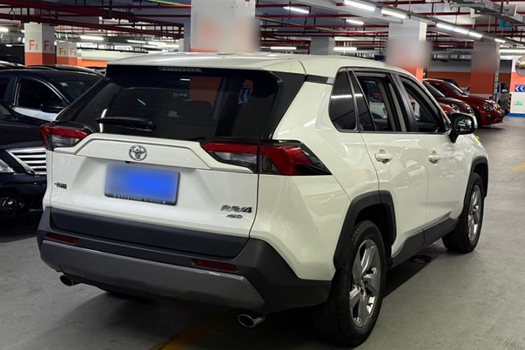 Used Toyota RAV4 2020 2.0L CVT 4x4 Trend Edition
