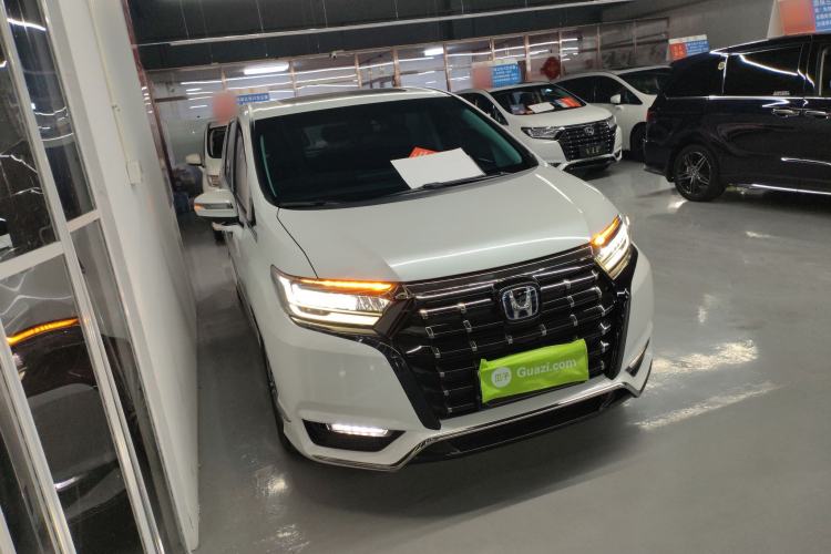 Used Honda Elysion 2022 2.0L eHEV Comfort Version
