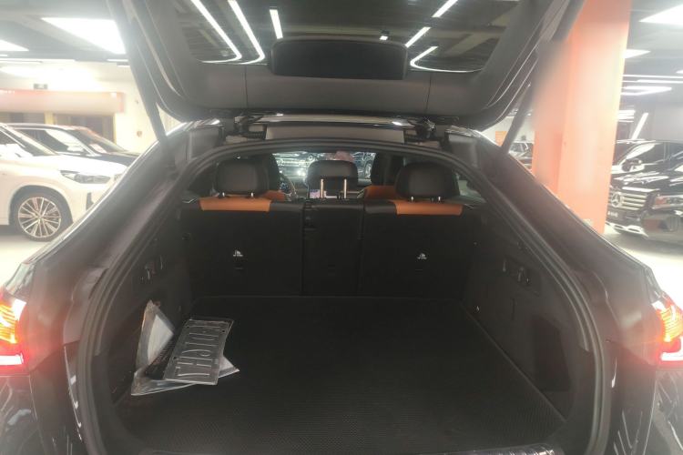 Used Mercedes-Benz GLC Coupe 2024 GLC 260 4MATIC Coupe SUV